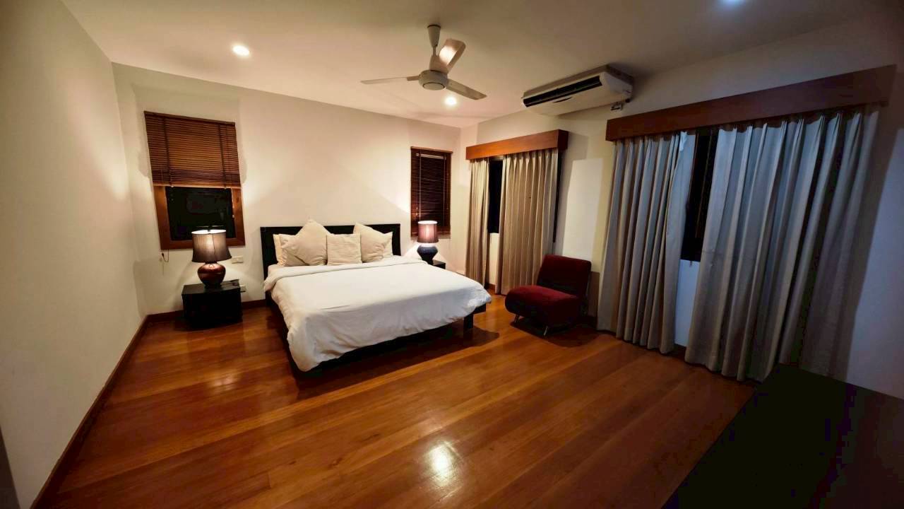 Apartment in Phaholyothin 